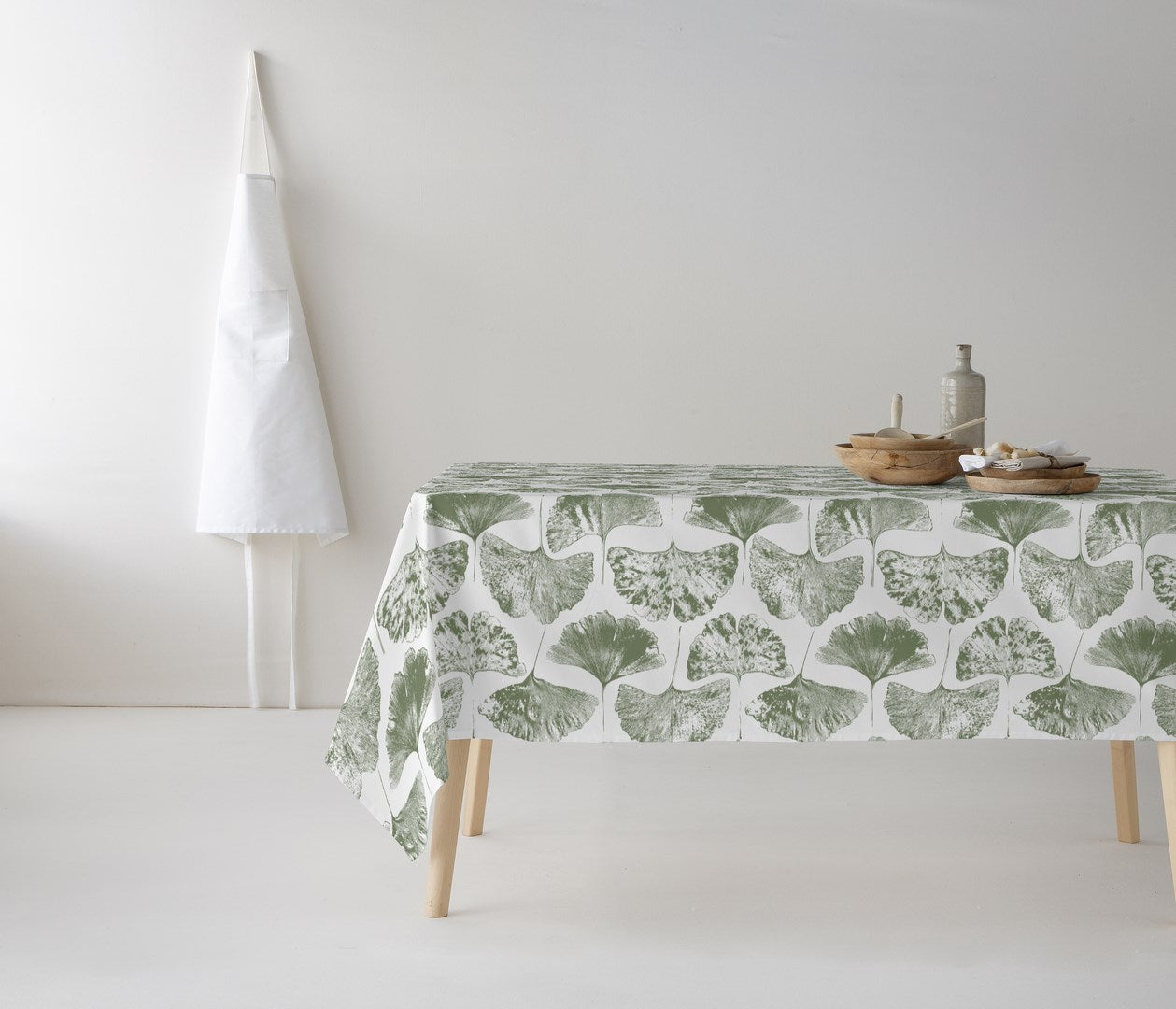 MANTEL ESTAMPADO ANTIMANCHAS BILOBA GREEN