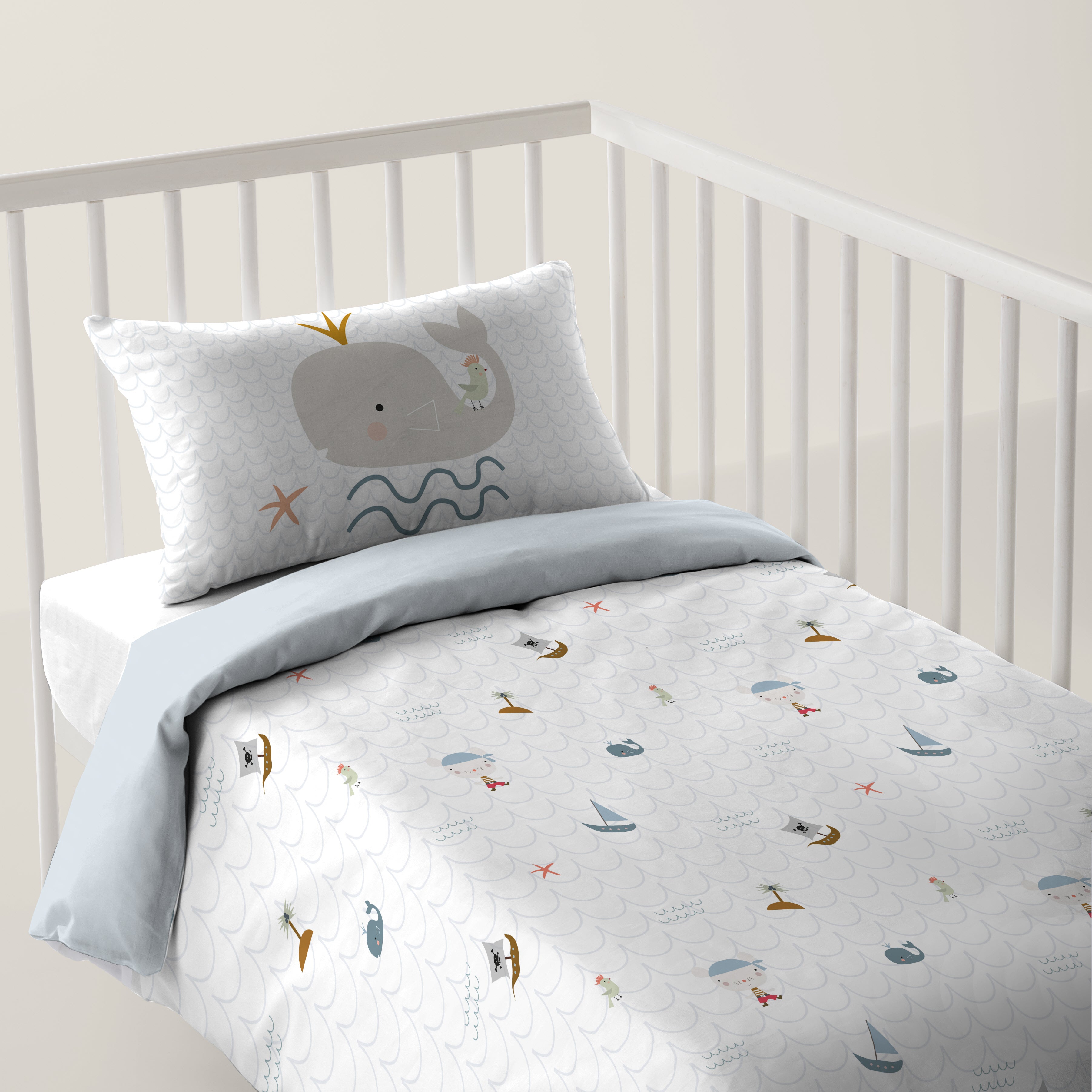 FUNDA NÓRDICA REVERSIBLE CUNA BEBÉ AVENTURA PIRATA 100% ALGODÓN