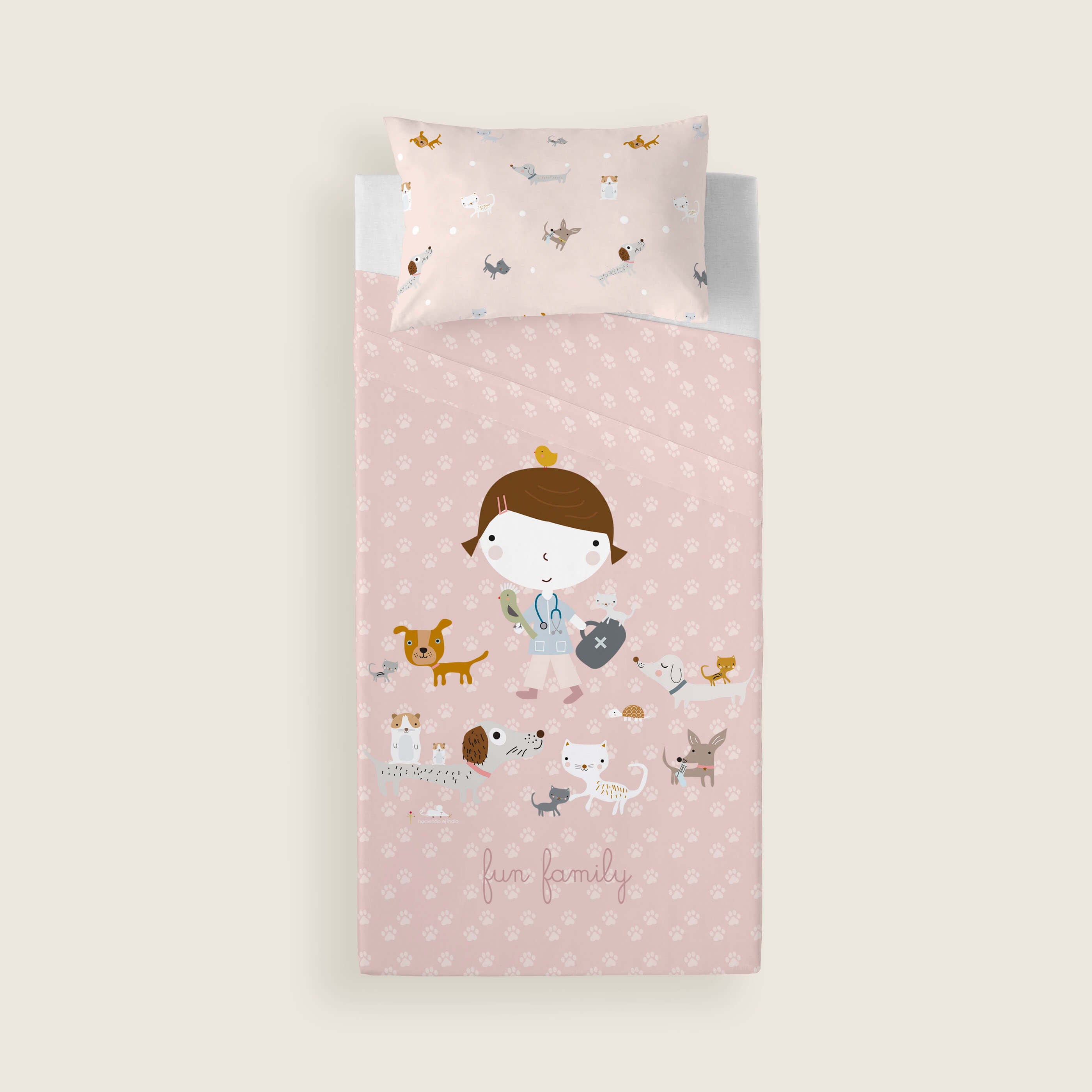 JUEGO SÁBANAS ESTAMPADAS INFANTIL AMIGOS PELUDOS A 100% ALGODÓN