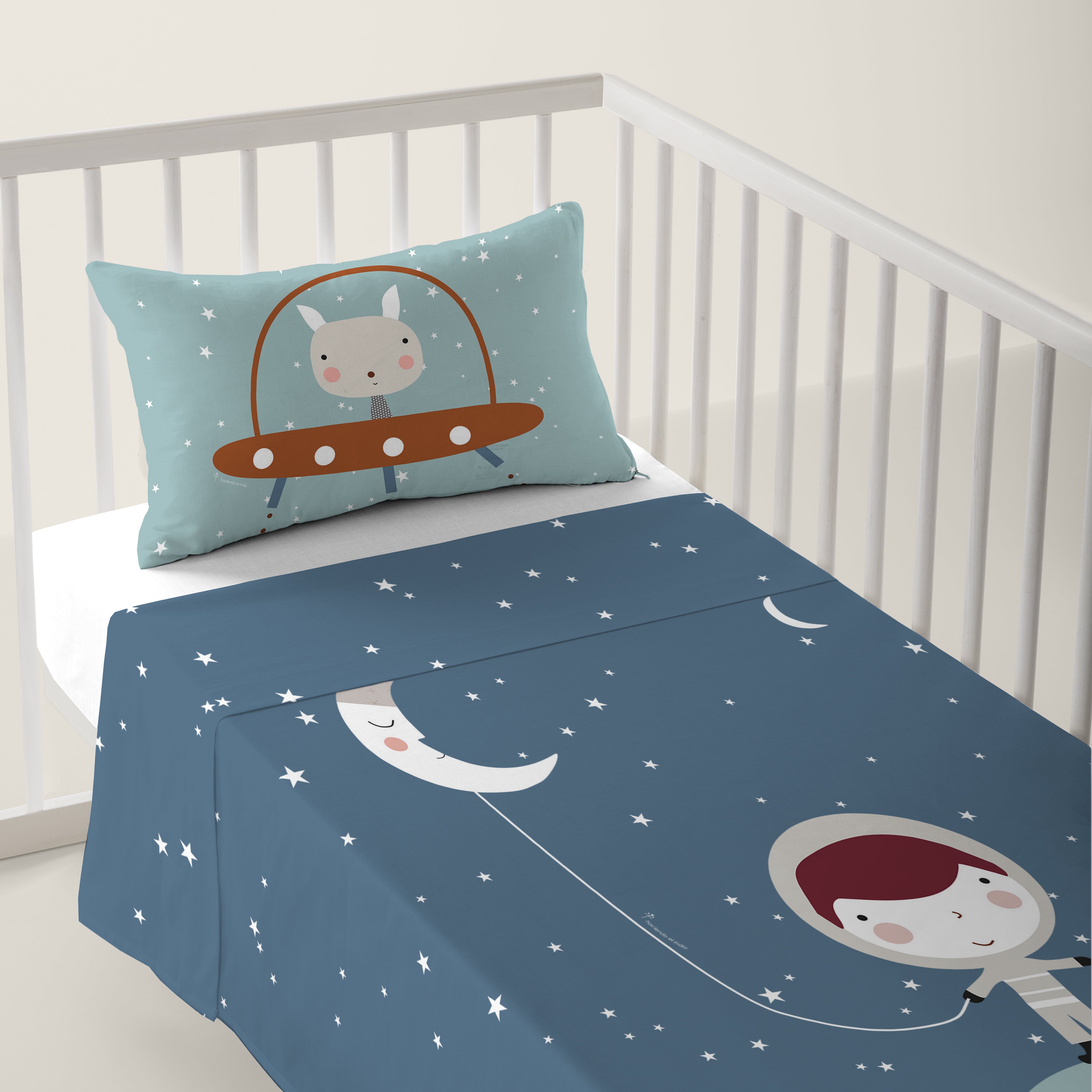 JUEGO DE SÁBANAS CUNA BEBÉ PLANETA A 100% ALGODÓN