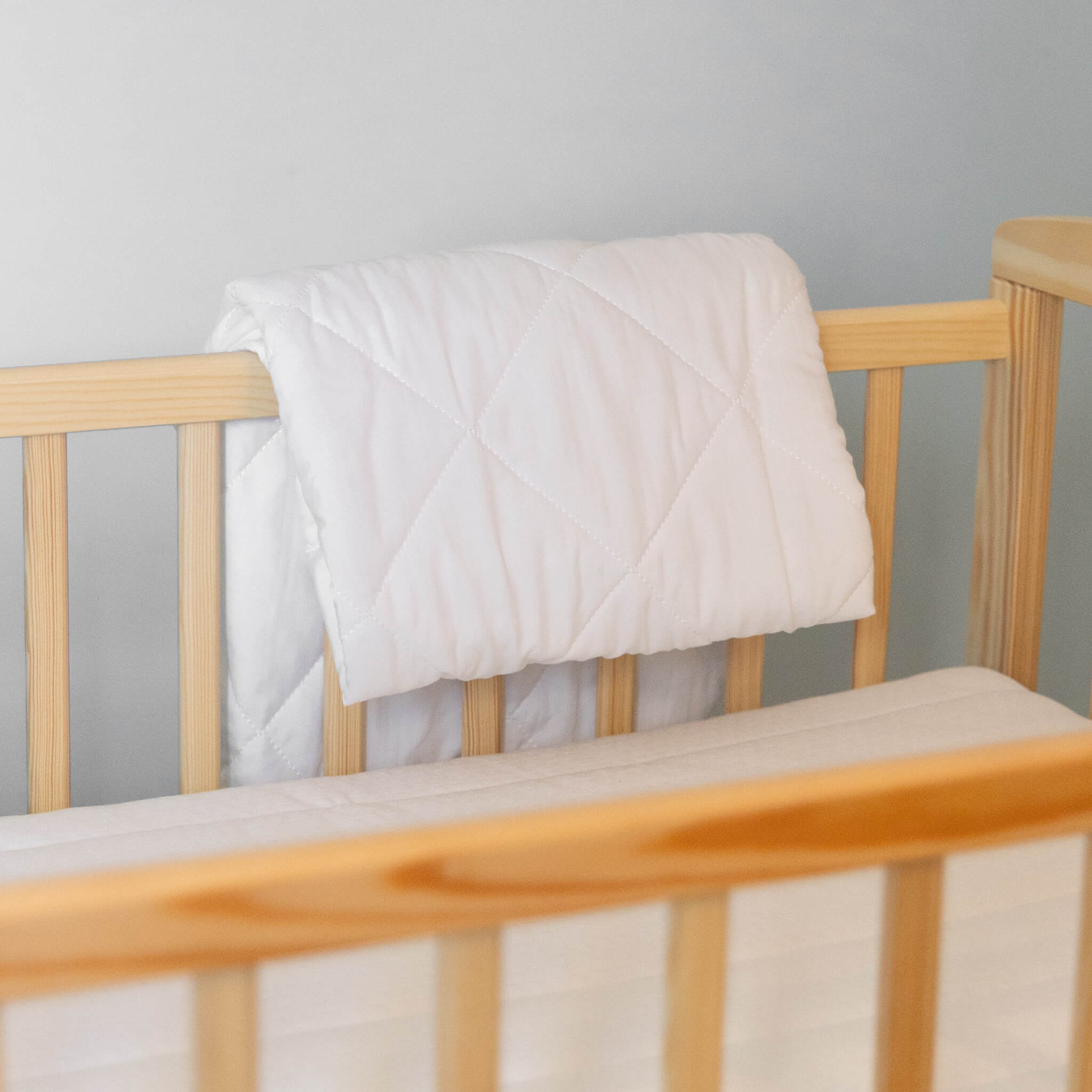 PROTECTOR DE COLCHÓN AJUSTABLE CUNA BEBÉ ACOLCHADO